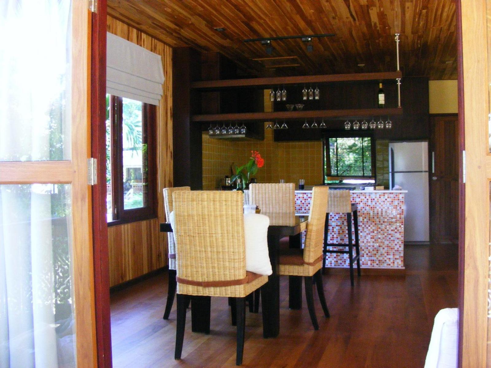 Baan Banyan Villa, Wood House Short Walk To Mae Nam Beach Buitenkant foto