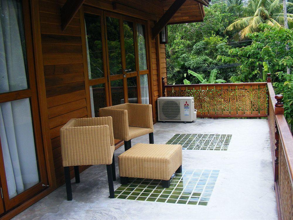 Baan Banyan Villa, Wood House Short Walk To Mae Nam Beach Buitenkant foto