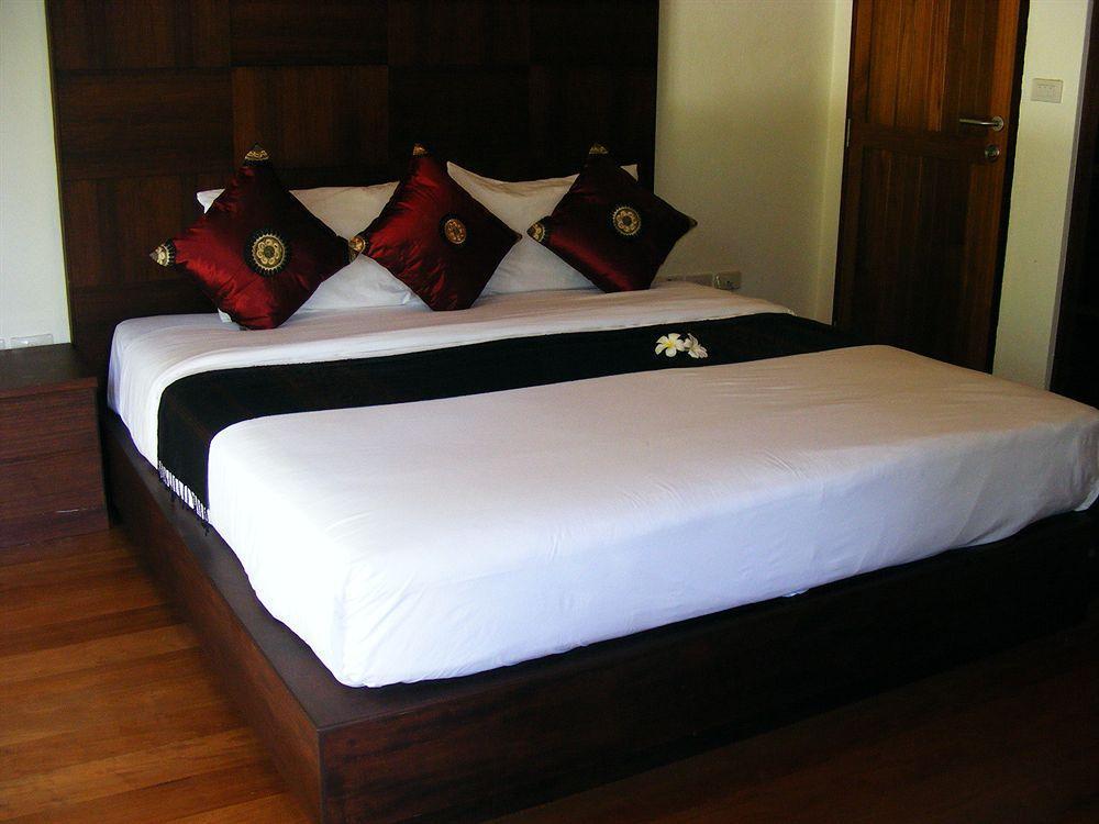 Baan Banyan Villa, Wood House Short Walk To Mae Nam Beach Buitenkant foto